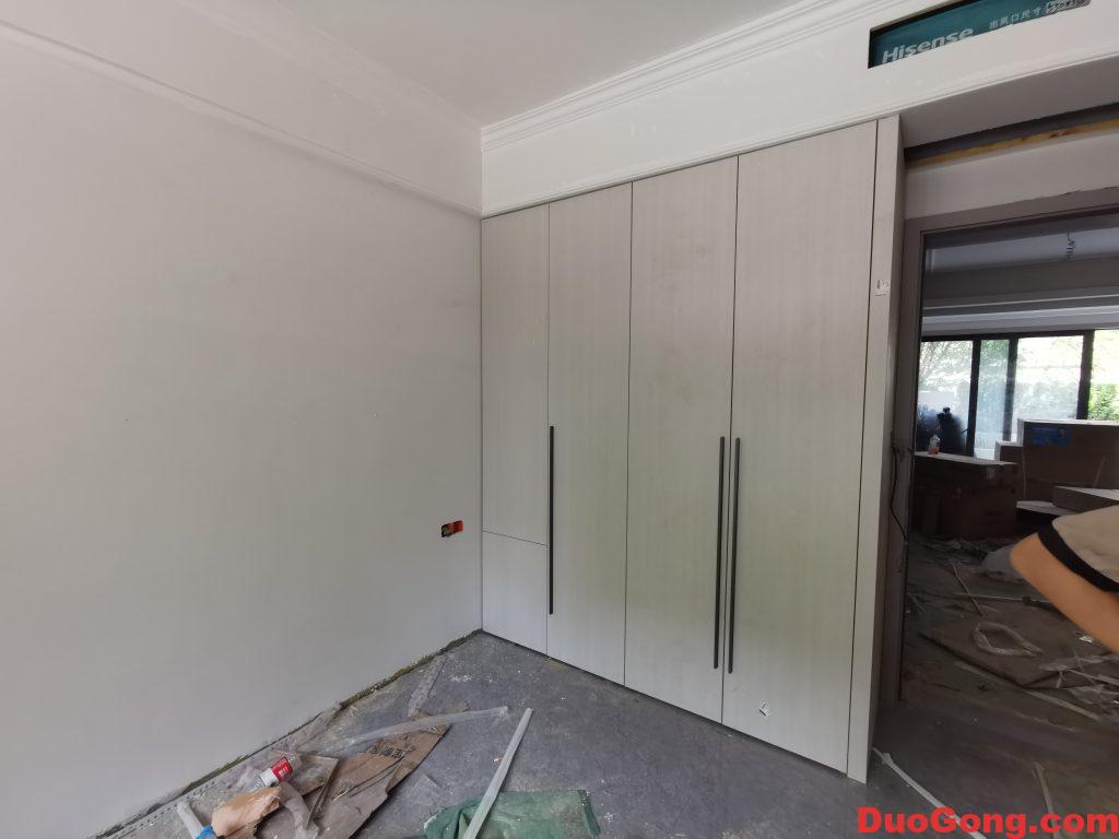 多工網(wǎng)家具安裝團(tuán)隊(duì)5月新作融創(chuàng)文旅城安裝完成現(xiàn)場(chǎng)5月12日-多工網(wǎng)